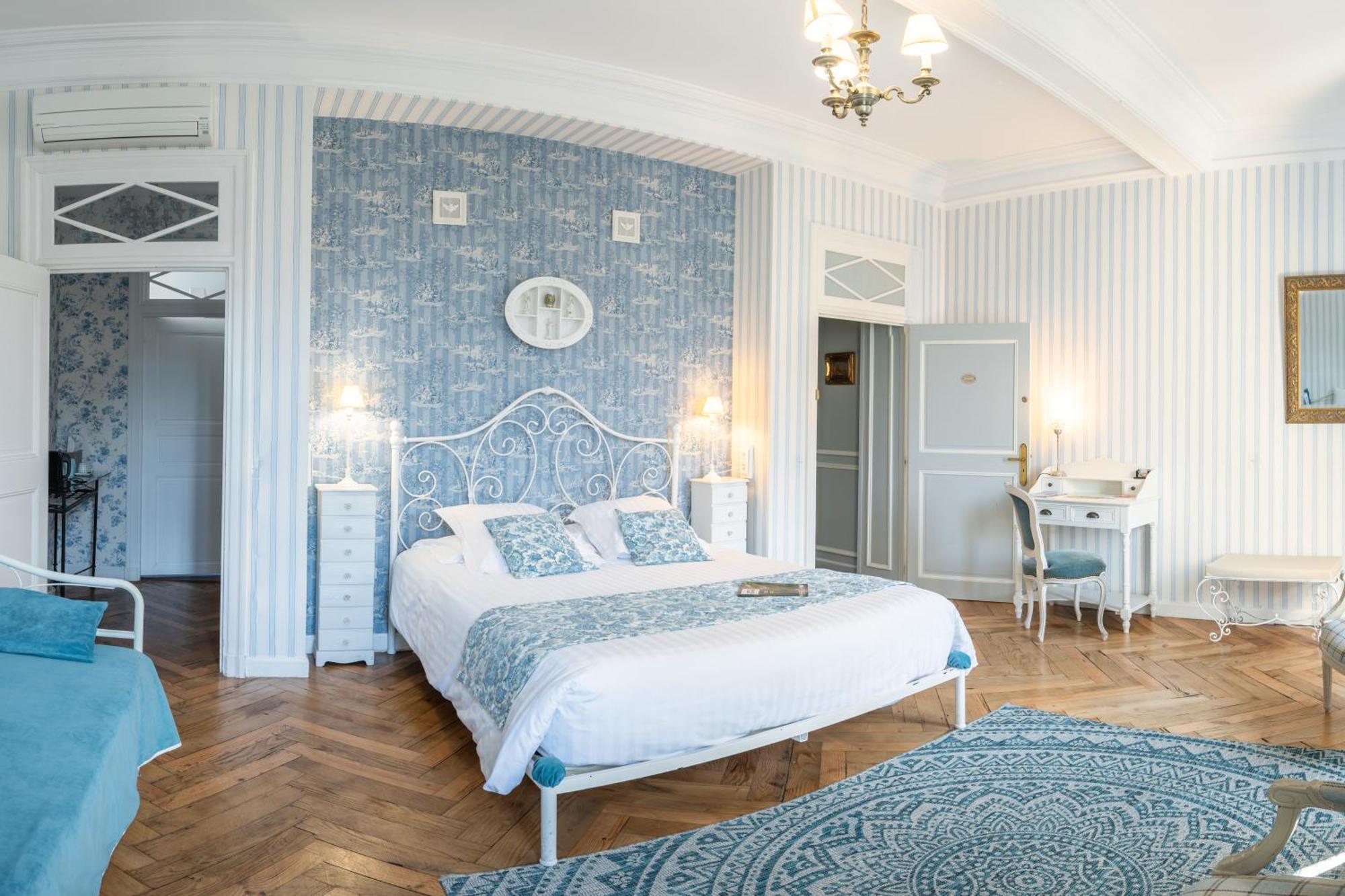 Maison D'Hotes "Les Jardins De Mazamet" 외부 사진
