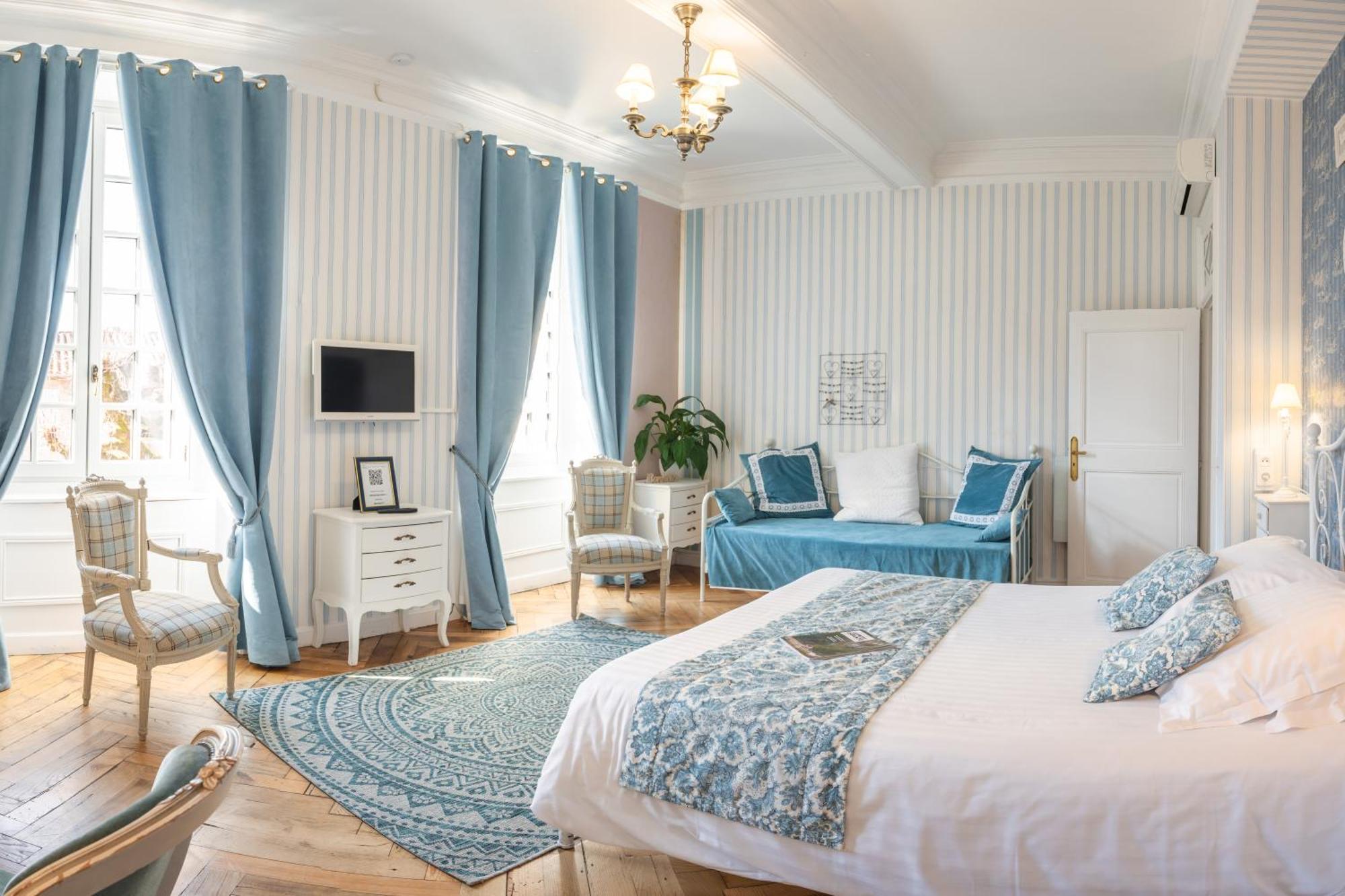 Maison D'Hotes "Les Jardins De Mazamet" 외부 사진
